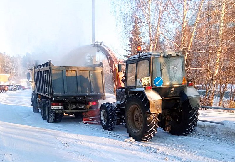 За неделю с улиц Озерска было вывезено около 4 тысяч тонн снега