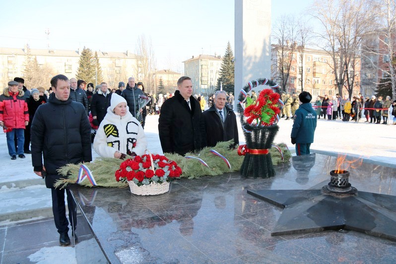 Незабытый подвиг: в Озерске почтили память погибших в годы блокады и в Сталинградской битве  