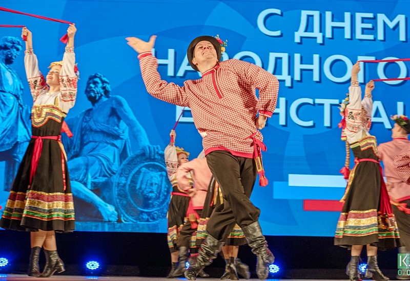 Главный праздник большой страны 